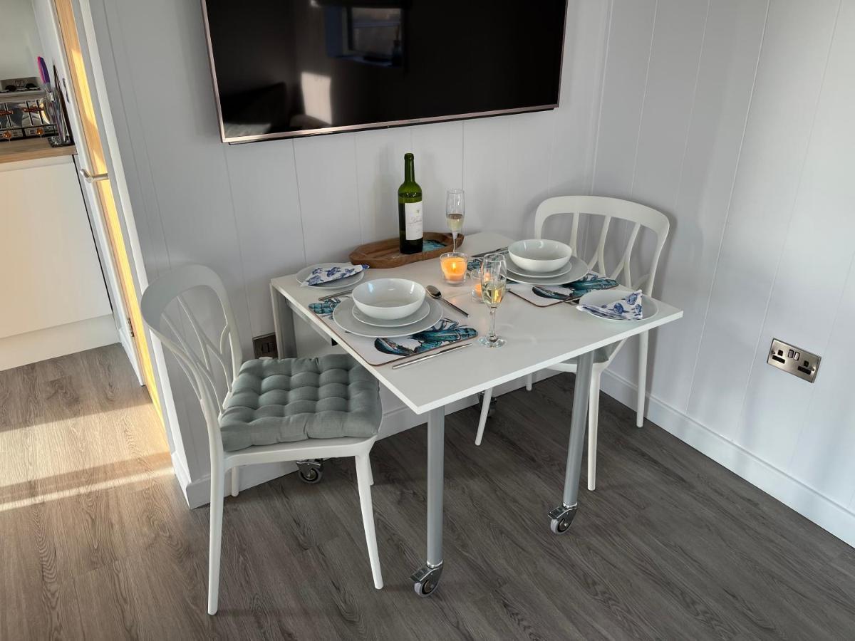 Seas The Day - Self Catering Lodge North Uist Paible Екстер'єр фото